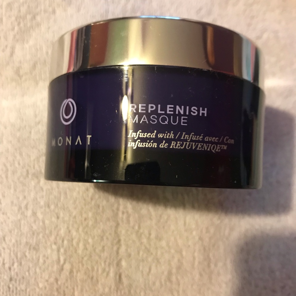 Monat Replenishing Hair Mask